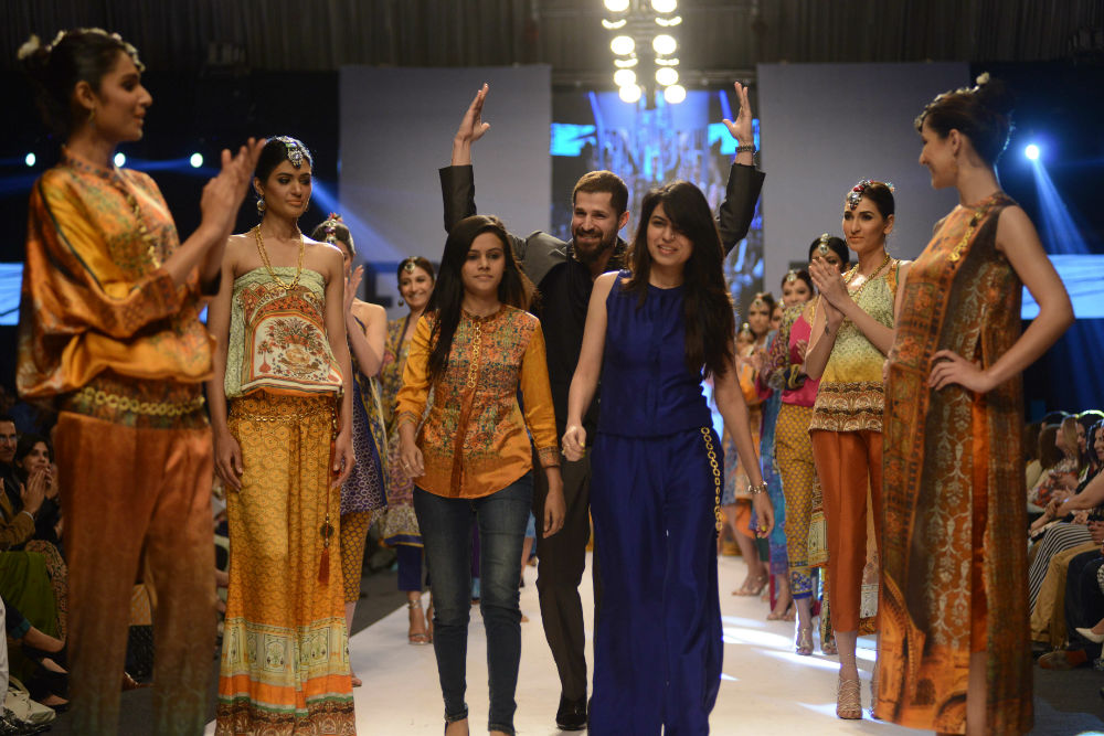 Gul Ahmed showcases limited edition Lamis Digital Silk collection at Fashion Pakistan Week 6