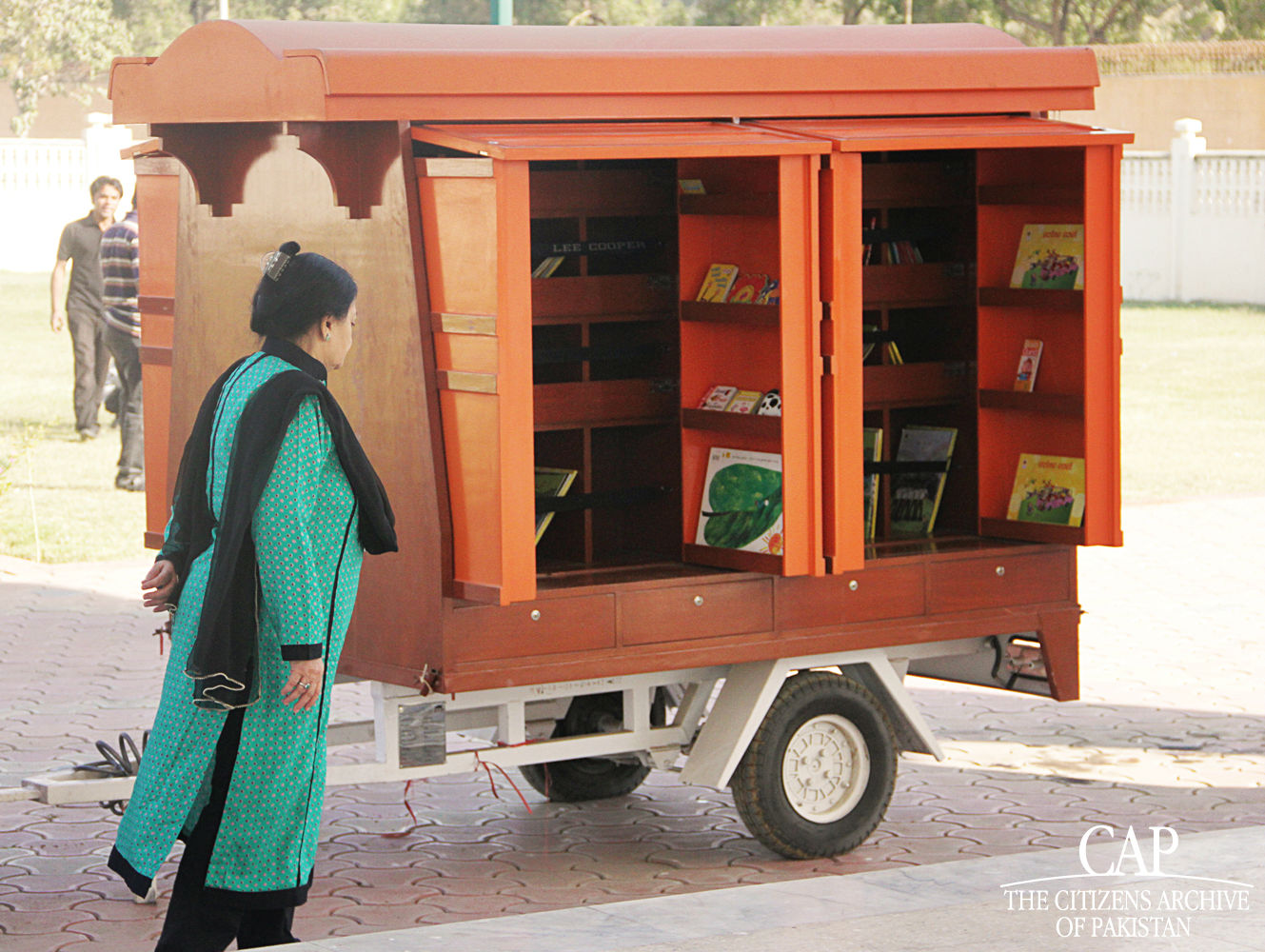 The Citizens Archive of Pakistan in collaboration with SHEEP® launch the CAP SHEEP® Mobile Library at Baradari – Polo ground