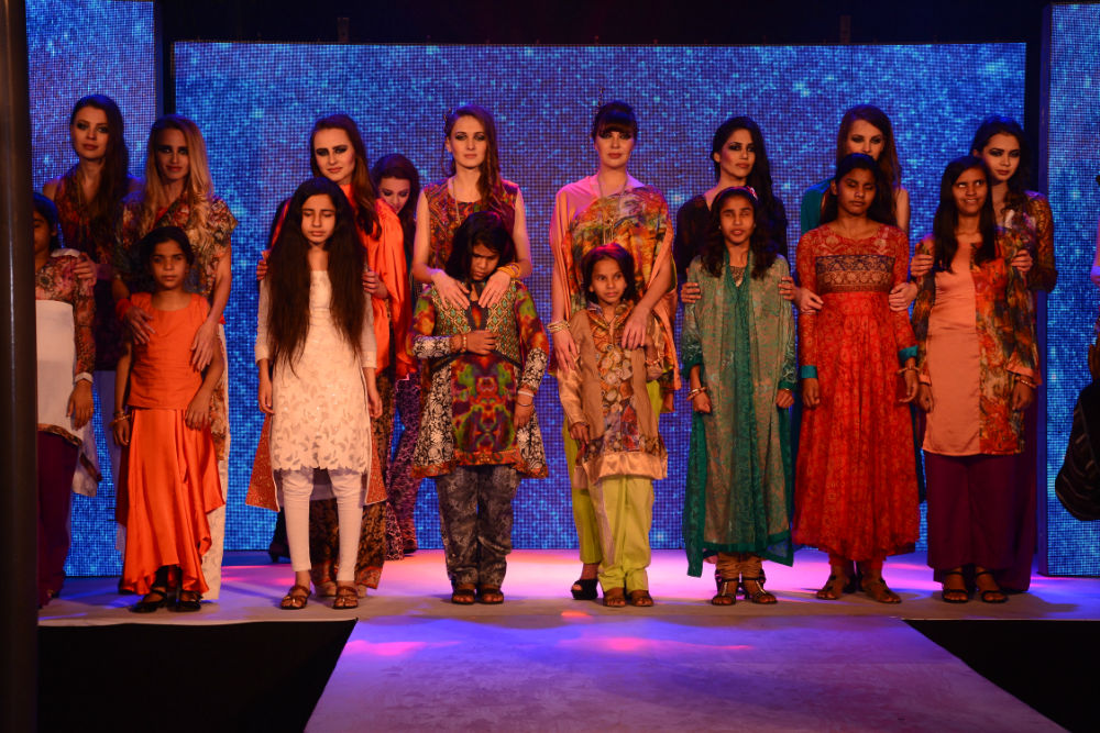 Introducing Gul Mohar by LALA at ‘Silencing the Dark’ India – An initiative raising awareness for the blind
