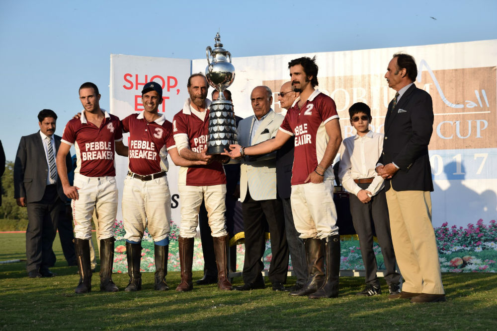 Pebble Breakers win final match of Emporium Mall Punjab Polo Cup 2017